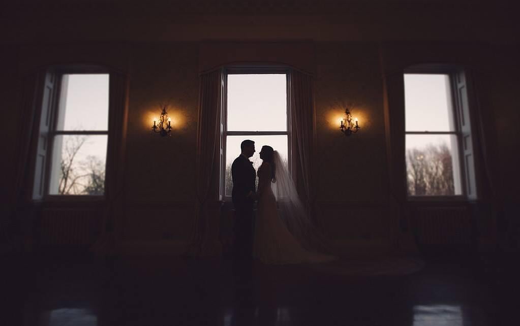 Is Candice Holdsworth Married